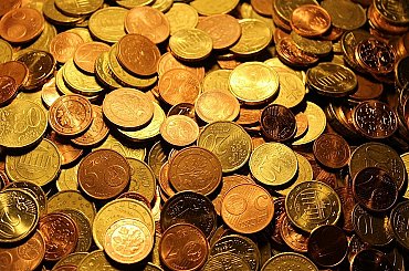 Francouzská vláda předložila regulátorům návrh na úplné zestátnění EDF