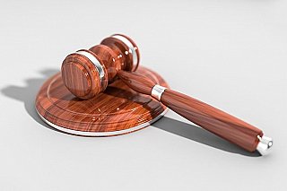 Rusko musí zaplatit 50 miliard USD akcionářům Jukosu, potvrdil soud v Nizozemsku